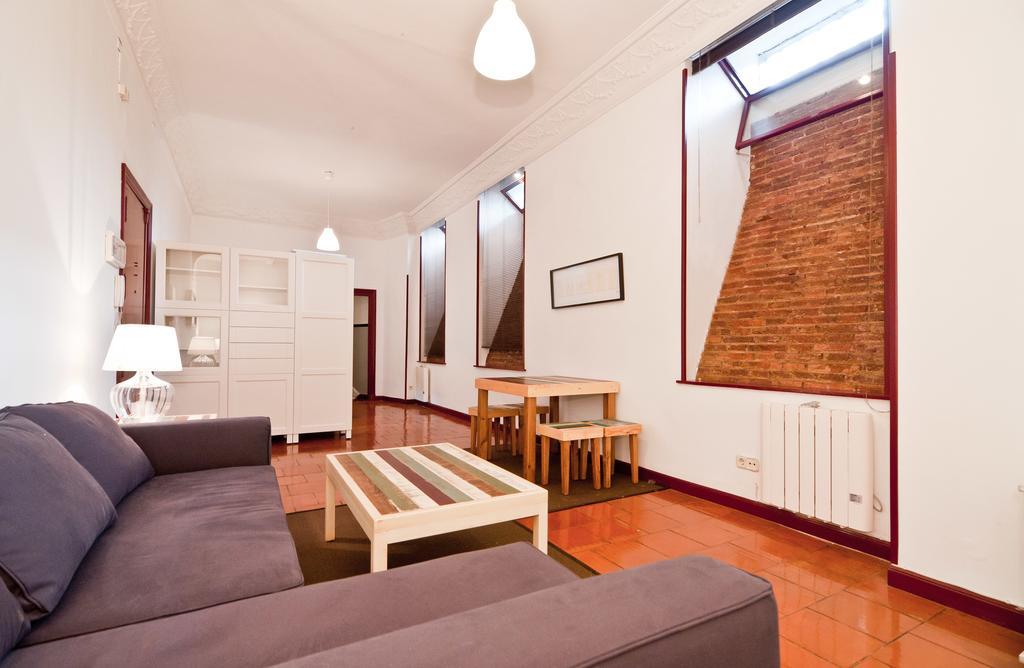 Apartamentos Madrid Retiro Camera foto