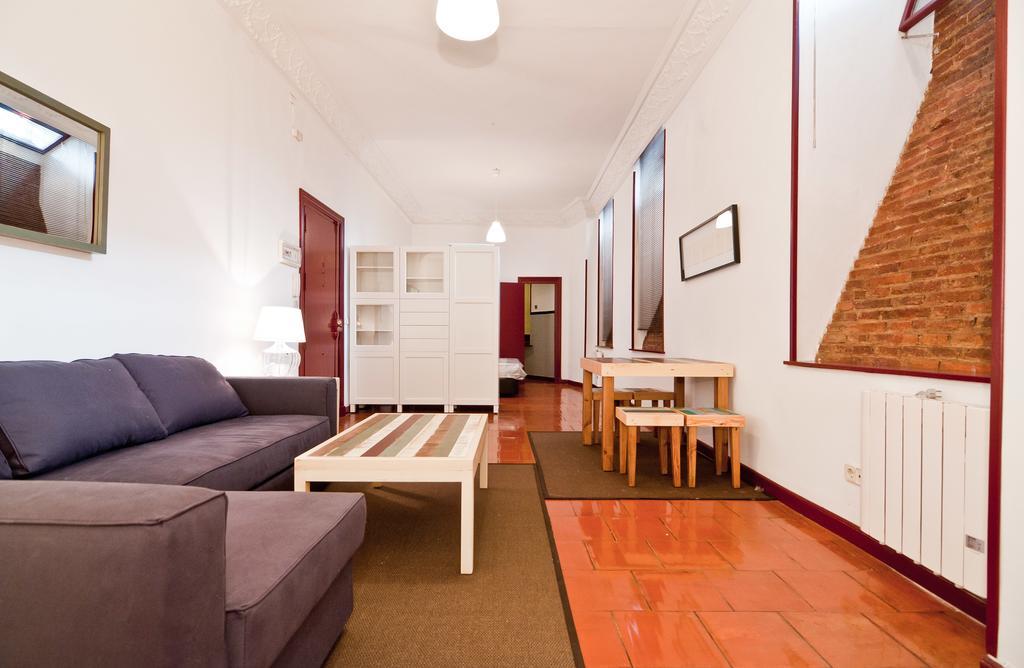 Apartamentos Madrid Retiro Camera foto